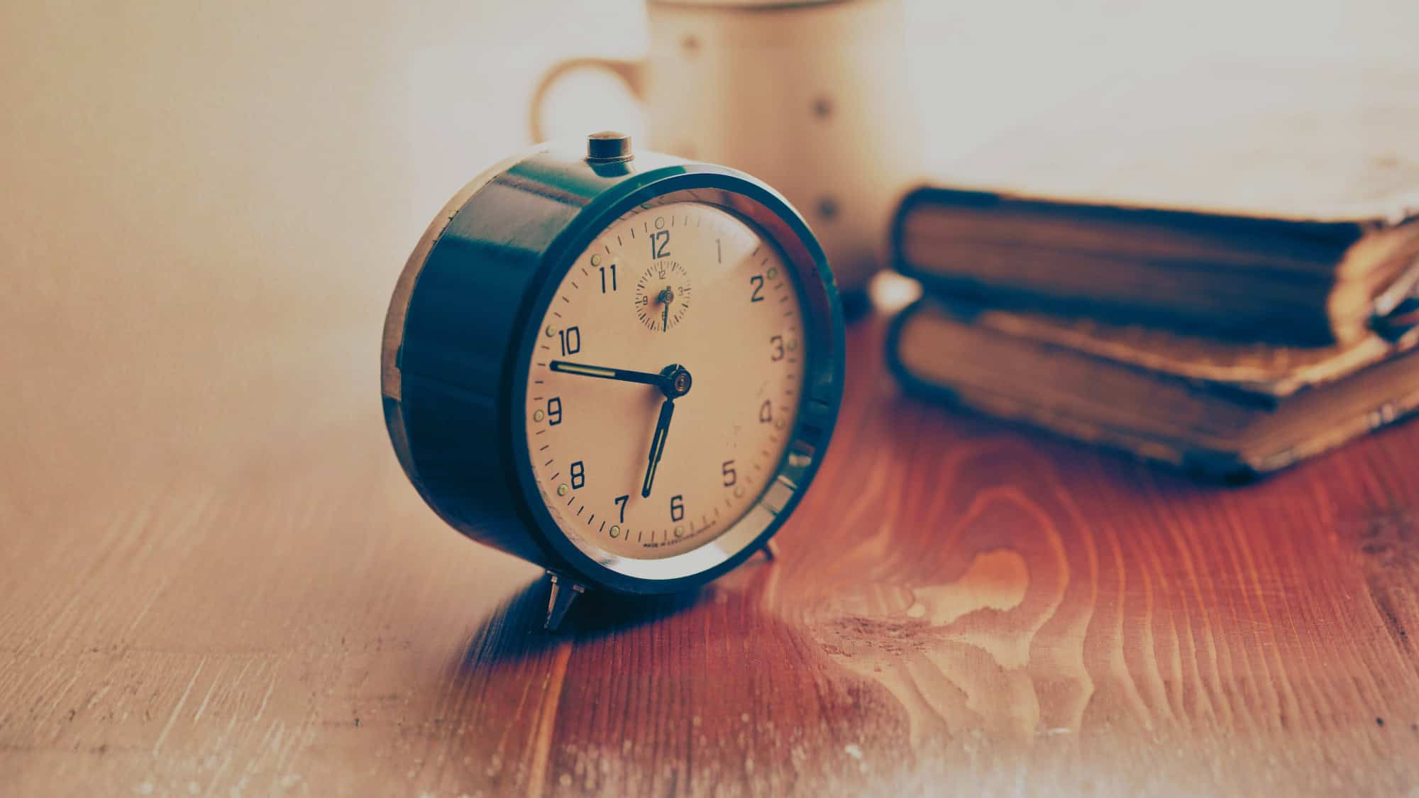 Waarom een papieren kalender, een batterijklok en een noodboekje je helpen in noodsituaties